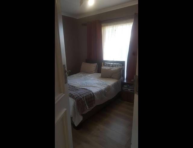 2 BEDROOM PROPERTY TO RENT IN BRENTWOOD